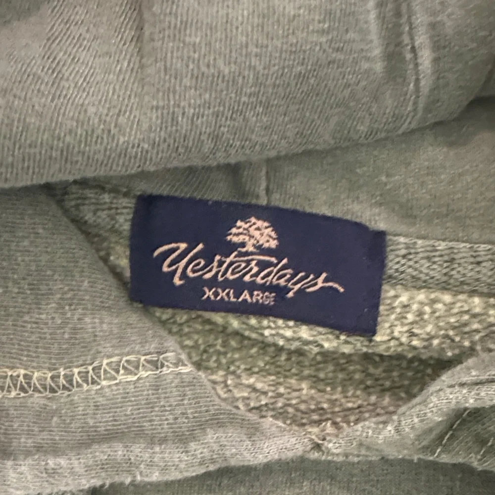 Laguna B Surf &‎ Sand Gray Hoodie